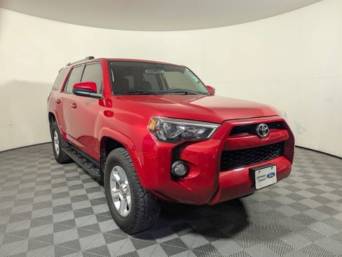 Used 2019 Toyota 4Runner SR5 image 1