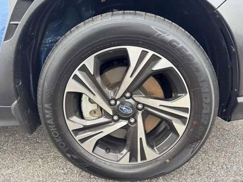 Certified 2025 Subaru Crosstrek 2.0i Premium image 19