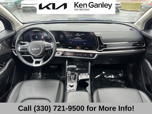 Certified 2025 Kia Sportage EX w/ Premium Package image 44