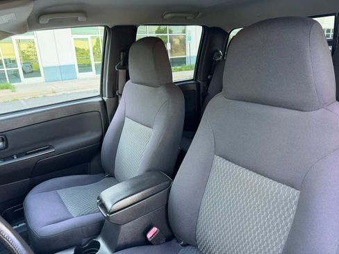 Used 2008 Chevrolet Colorado LT w/ LT Preferred Equipment Group AWD/4WD image 15