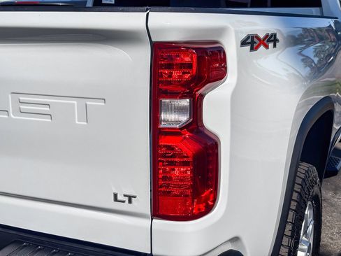 Used 2020 Chevrolet Silverado 2500 LT w/ All Star Edition AWD/4WD image 8