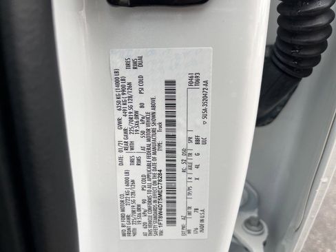 Used 2021 Ford F450 Platinum w/ FX4 Off-Road Package image 24