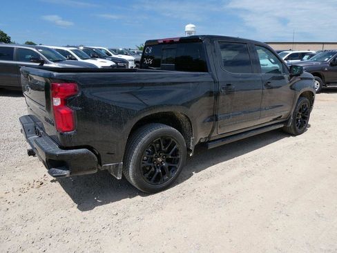 New 2026 Chevrolet Silverado 1500 High Country w/ High Country Premium Package AWD/4WD image 4