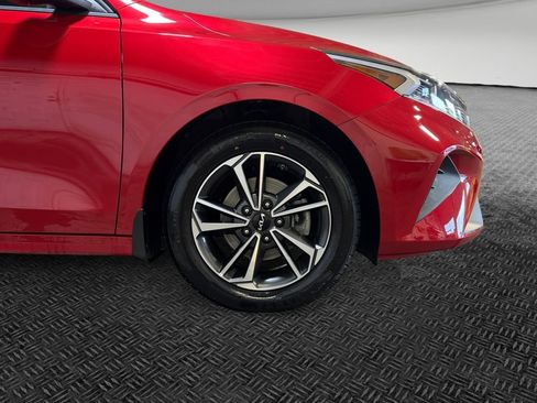 Certified 2024 Kia Forte LXS FWD image 11