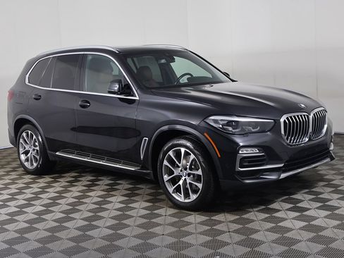 Used 2021 BMW X5 xDrive40i w/ Convenience Package AWD/4WD image 54