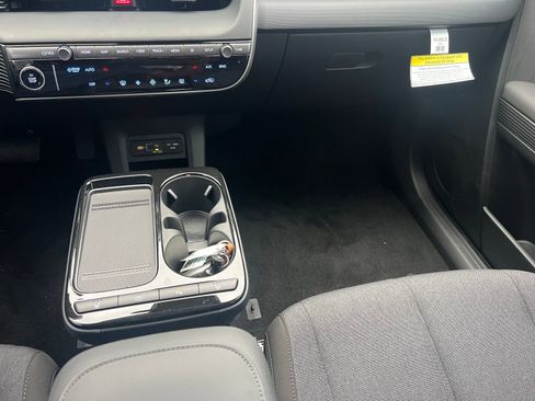 Certified 2026 Hyundai Ioniq 5 SE RWD image 31