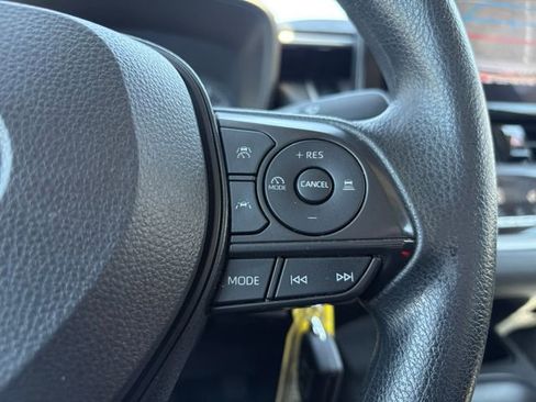 Used 2024 Toyota Corolla LE FWD image 25