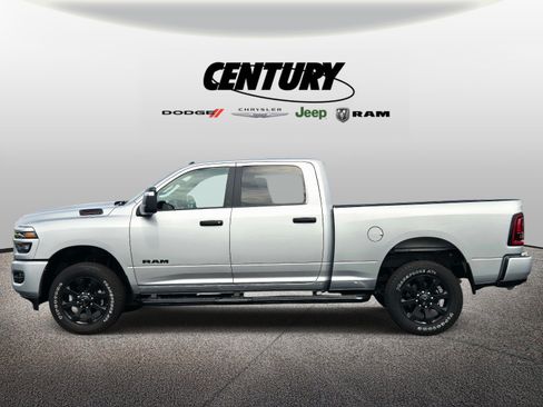 Used 2026 RAM 2500 Big Horn AWD/4WD image 7