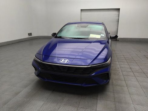 Used 2025 Hyundai Elantra Sport FWD image 15