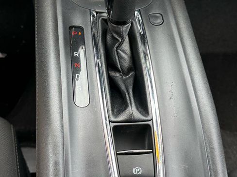 Used 2020 Honda HR-V EX image 19