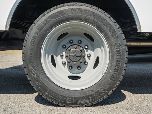 New 2026 Ford F450 XL image 22