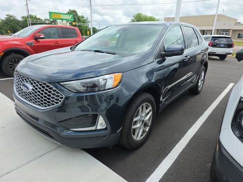 Used 2024 Ford Edge SEL w/ Convenience Package AWD/4WD image 8