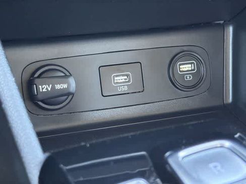 Used 2023 Hyundai Sonata SE w/ Cargo Package image 22