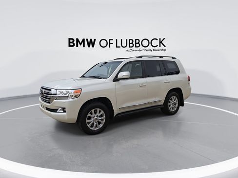 Used 2019 Toyota Land Cruiser AWD/4WD image 4