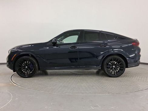 New 2026 BMW X6 xDrive40i image 2