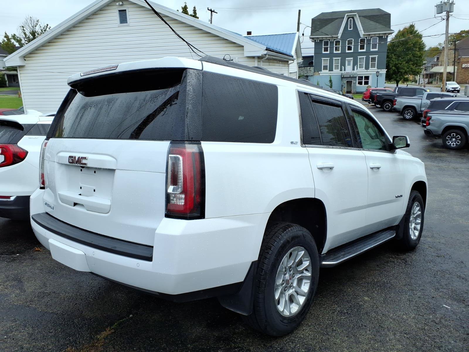 Certified 2020 GMC Yukon SLT w/ Open Road Package AWD/4WD image 5