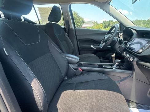 Used 2025 Nissan Sentra SR FWD image 31