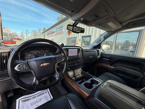 Used 2015 Chevrolet Silverado 2500 LTZ image 8