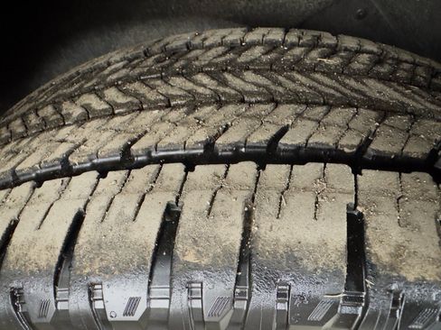 Used 2025 GMC Sierra EV Denali image 34