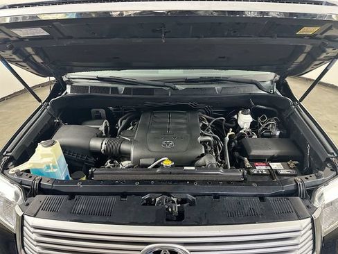 Used 2015 Toyota Tundra Limited AWD/4WD image 23