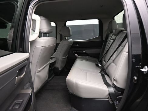 Used 2023 Toyota Tundra Limited AWD/4WD image 25