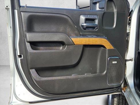 Used 2018 Chevrolet Silverado 2500 LTZ w/ Duramax Plus Package image 10
