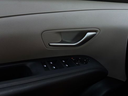Used 2026 Hyundai Tucson SEL FWD image 19
