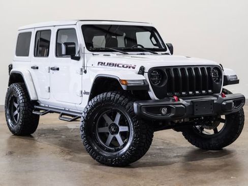 Used 2023 Jeep Wrangler Unlimited Rubicon AWD/4WD image 5