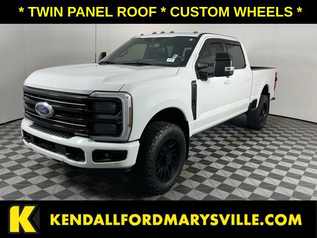 Used 2025 Ford F350 Platinum AWD/4WD image 1