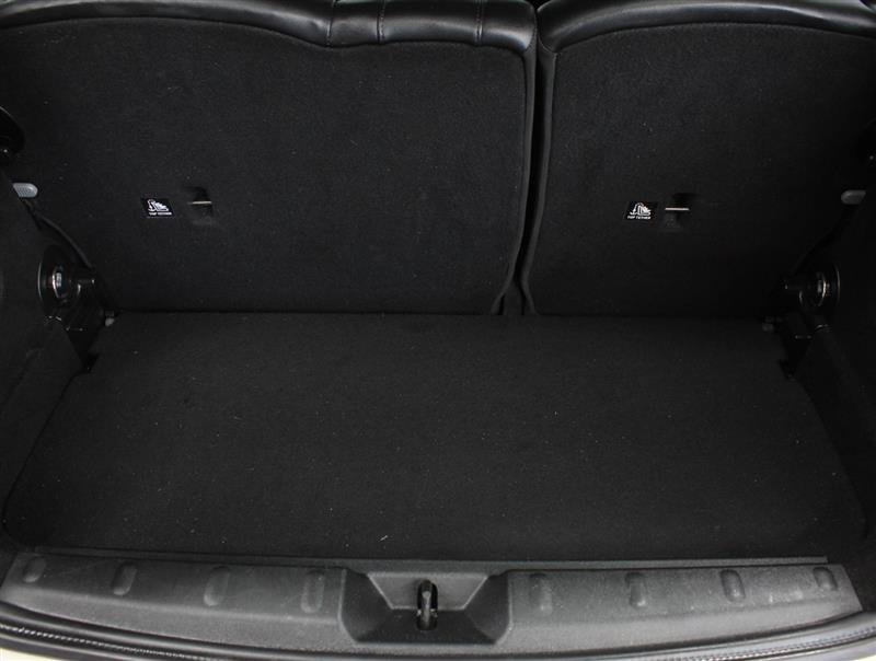 Used 2015 MINI Cooper 2-Door Hardtop FWD image 17