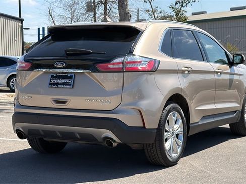 Used 2020 Ford Edge Titanium image 6