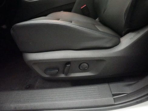 Certified 2024 Nissan Rogue SV w/ SV Premium Package image 28