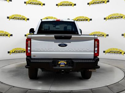 New 2026 Ford F250 XL w/ F-250 >10K GVWR Package