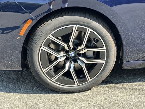 New 2026 BMW 760i xDrive w/ Executive Package image 10