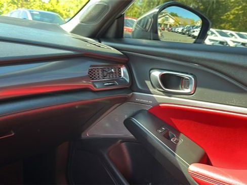 Certified 2025 Acura Integra A-Spec image 21