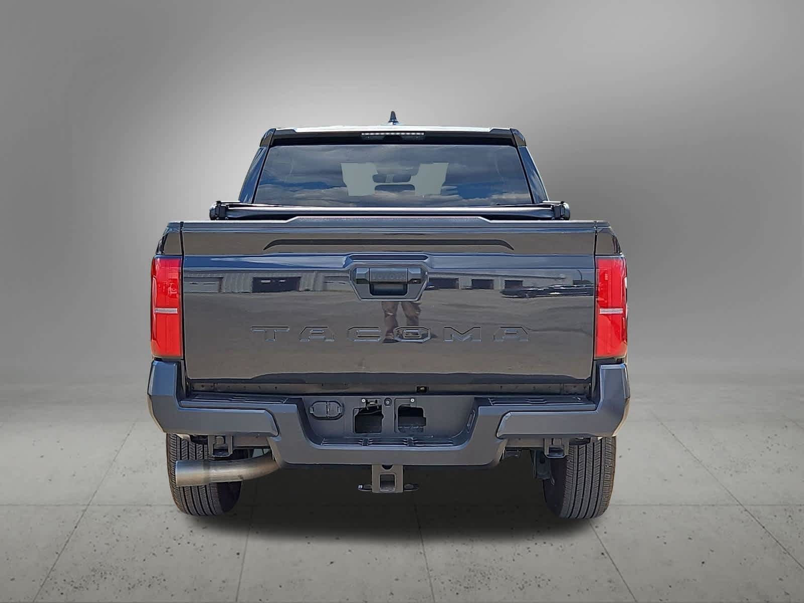 Used 2025 Toyota Tacoma SR5 RWD image 5