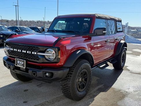 Used 2023 Ford Bronco Wildtrak AWD/4WD image 8