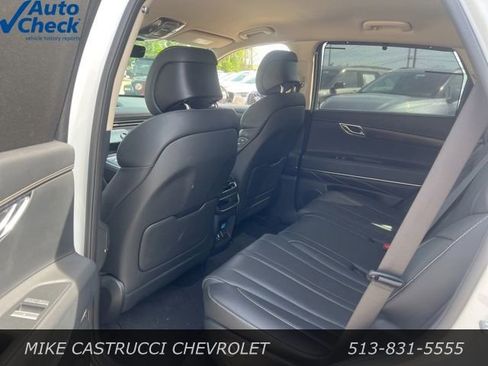 Used 2024 Genesis GV80 2.5T image 11