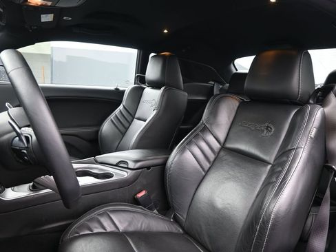 Used 2019 Dodge Challenger SRT Hellcat Redeye RWD image 12