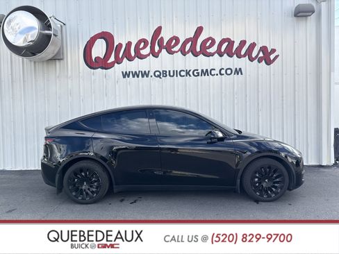 Used 2021 Tesla Model Y Long Range image 18