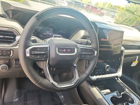 New 2026 GMC Yukon Elevation w/ Elevation Premium Package AWD/4WD image 20