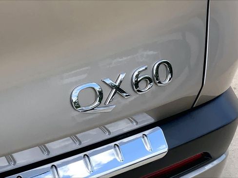 Used 2023 INFINITI QX60 Sensory FWD image 28