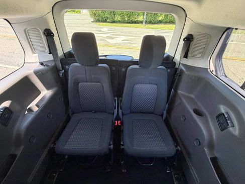 Used 2021 Ford Transit Connect XLT FWD image 20