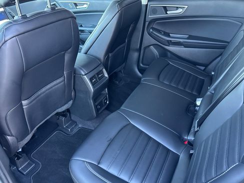 Certified 2024 Ford Edge SEL w/ Convenience Package AWD/4WD image 8