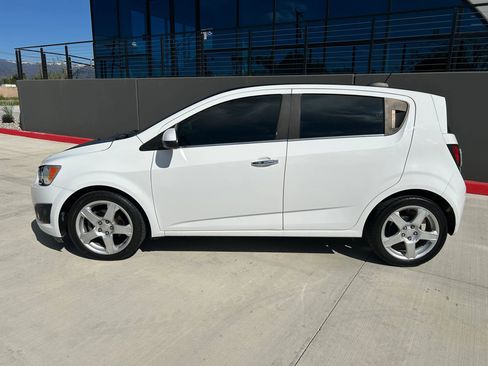 Used 2015 Chevrolet Sonic LTZ image 4