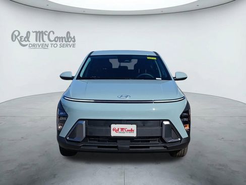 New 2026 Hyundai Kona SE image 8