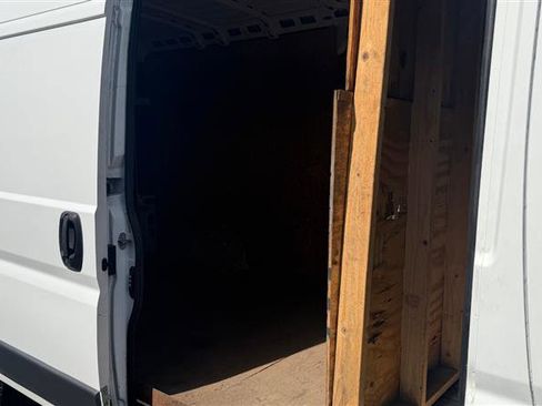 Used 2017 RAM ProMaster 2500 image 15