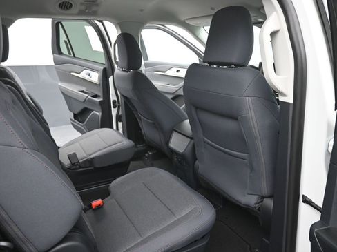 New 2026 Ford Explorer Active image 10