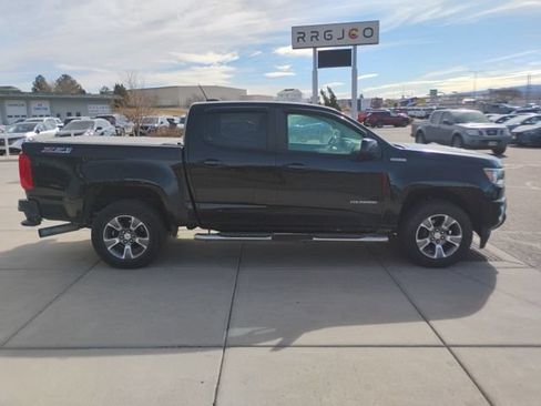 Used 2018 Chevrolet Colorado Z71 AWD/4WD image 5
