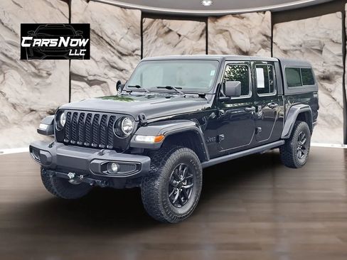 Used 2022 Jeep Gladiator Sport AWD/4WD image 3